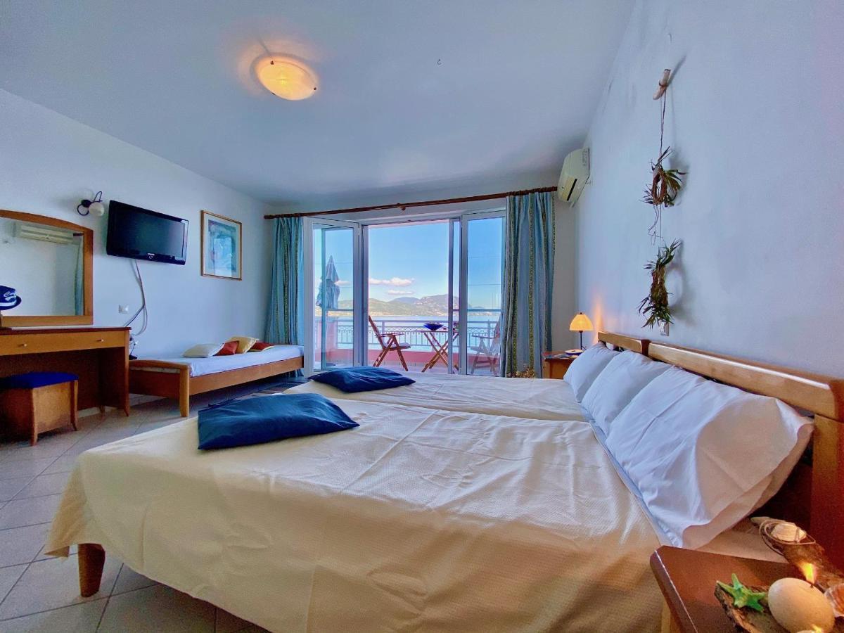 Seafront Villa Ourania Meszongí Kültér fotó
