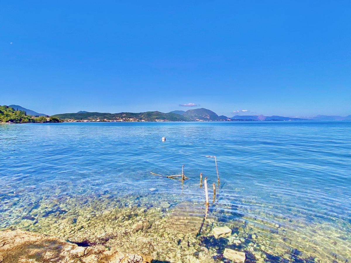 Seafront Villa Ourania Meszongí Kültér fotó