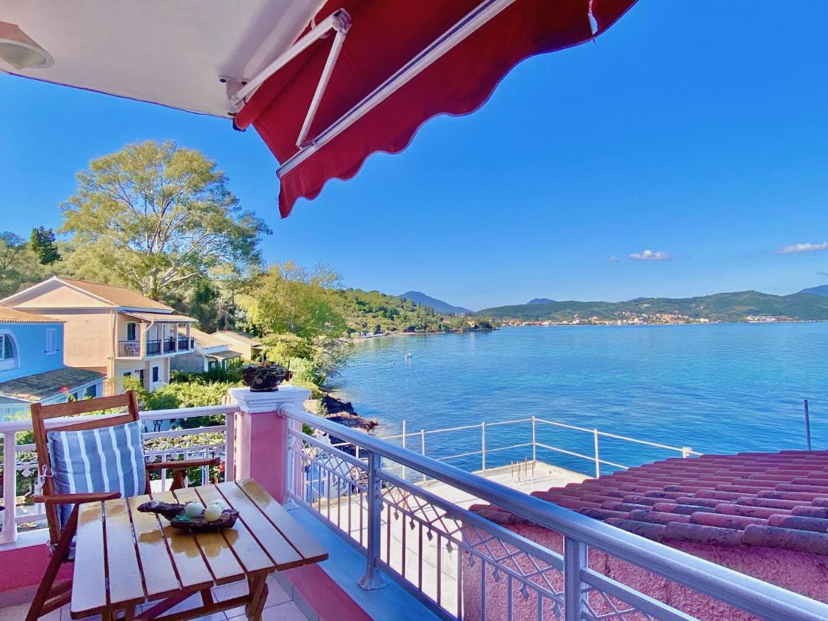 Seafront Villa Ourania Meszongí Kültér fotó